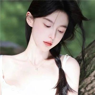 玛丽莲有深黑之眸